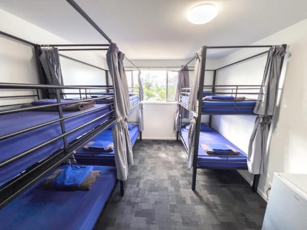 Somewhere To Stay Backpackers : photo 1 de la chambre lit dans dortoir mixte de 6 lits avec salle de bains privative