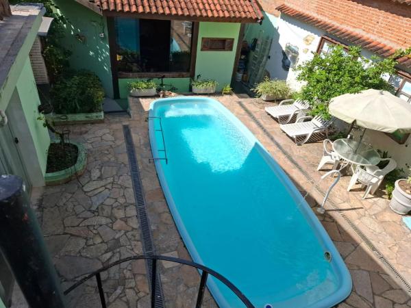 Hostel Jardim da Saúde : photo 1 de la chambre suite - vue sur piscine