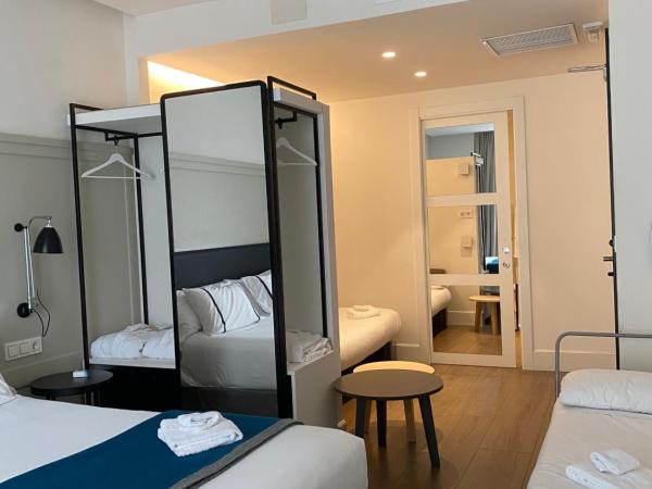 Hotel SANSEbay : photo 6 de la chambre chambre familiale deluxe - vue partielle sur mer