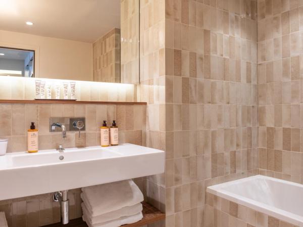 Golden Tulip Opera de Noailles : photo 2 de la chambre chambre double ou lits jumeaux supérieure