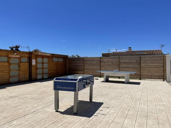 Hotel Mas des Lys : photo 1 de la chambre chambre double confort avec baignoire