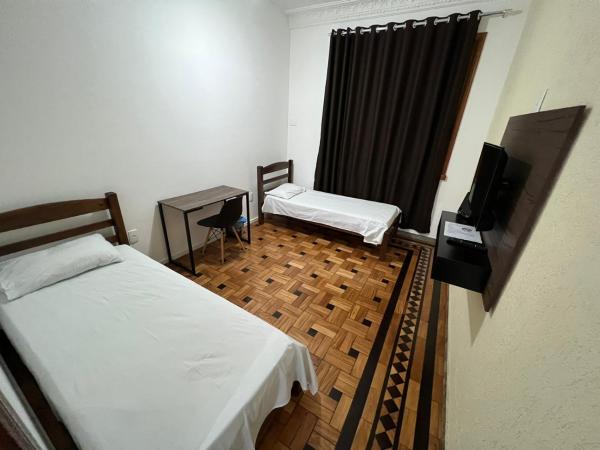 Hotel Barroco : photo 10 de la chambre chambre double avec toilettes communes