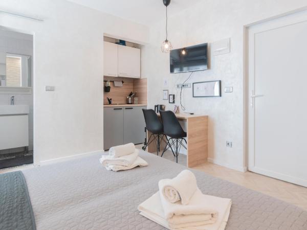 L&B Old Town Studio Apartments : photo 4 de la chambre studio 1