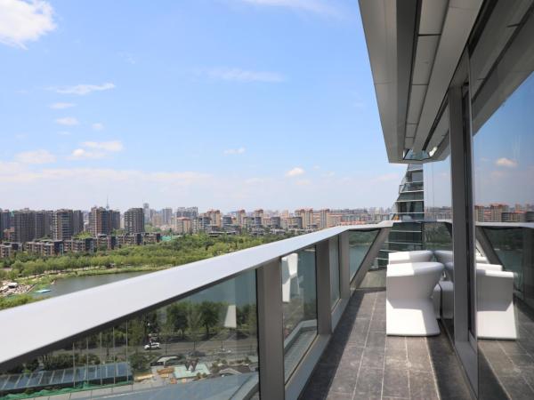 W XIAN Hotel : photo 3 de la chambre magnifique suite 1 chambre avec 2 lits doubles - vue sur lac