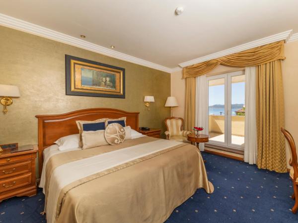 Hotel Niko : photo 2 de la chambre chambre double avec balcon - côté mer