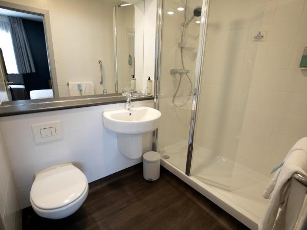 Travelodge Madrid Metropolitano : photo 1 de la chambre chambre double