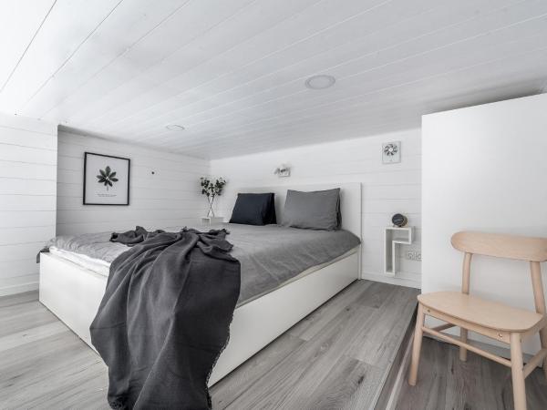 Waterfront Cabins : photo 1 de la chambre petite chambre double