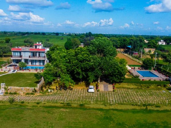 IBIZA FARM BY THE PARTY CITADEL, A 3BHK PRIVATE ViLLA WITH POOL : photo 6 de la chambre villa avec piscine privée