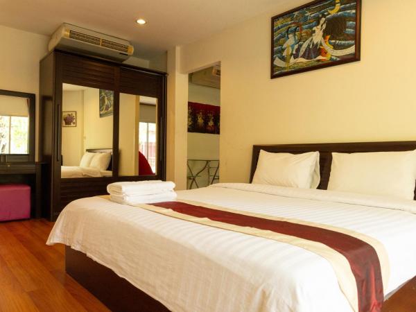 Kiatthada Resort : photo 7 de la chambre suite avec balcon