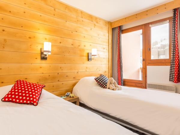 Résidence Pierre & Vacances Aconit : photo 6 de la chambre appartement 2 chambres (7 personnes)