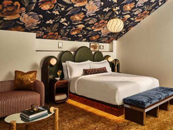 The Crawford Hotel : photo 2 de la chambre suite supérieure lit king-size