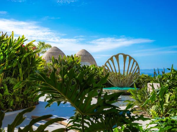 Almar Resort Luxury LGBT Beach Front Experience : photo 4 de la chambre chambre double ou lits jumeaux