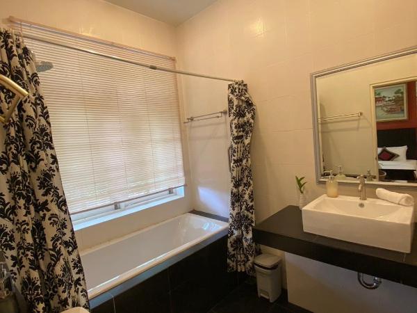 The Journey House Lifestyle Boutique Hotel : photo 10 de la chambre chambre lits jumeaux supérieure - vue sur jardin