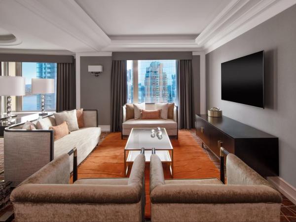 Brisbane Marriott Hotel : photo 2 de la chambre executive level, 1 bedroom presidential suite, 1 king, river view, high floor, whirlpool