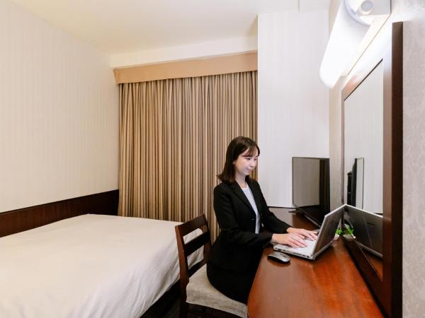 Hotel Hillarys : photo 7 de la chambre chambre double avec petit lit double et douche – non-fumeurs