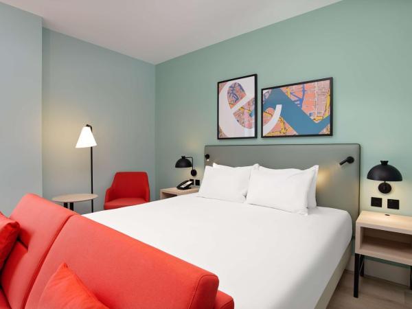 Hyatt Place London City East : photo 2 de la chambre chambre lit king-size avec canapé-lit