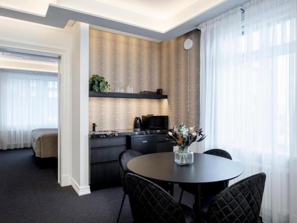 Hótel Reykjavík Saga : photo 2 de la chambre studio