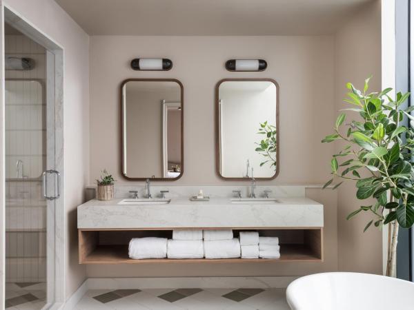 FORTH Hotel Atlanta : photo 5 de la chambre chamfered premium king