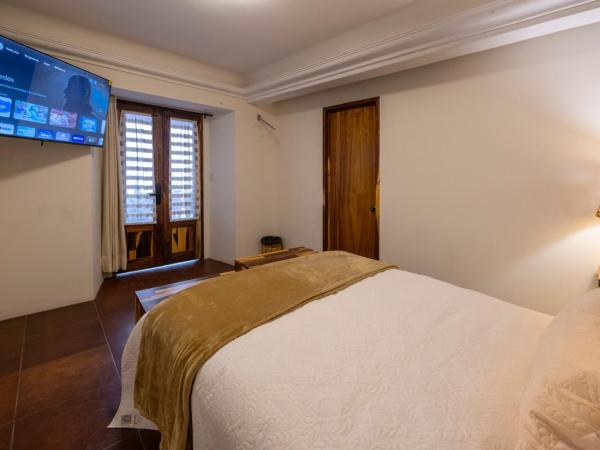 CASA FORTALEZA : photo 7 de la chambre chambre double avec salle de bains privative