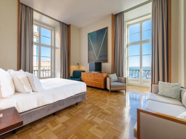 Pousada de Lisboa - Small Luxury Hotels Of The World : photo 4 de la chambre suite praça do comércio with king size bed