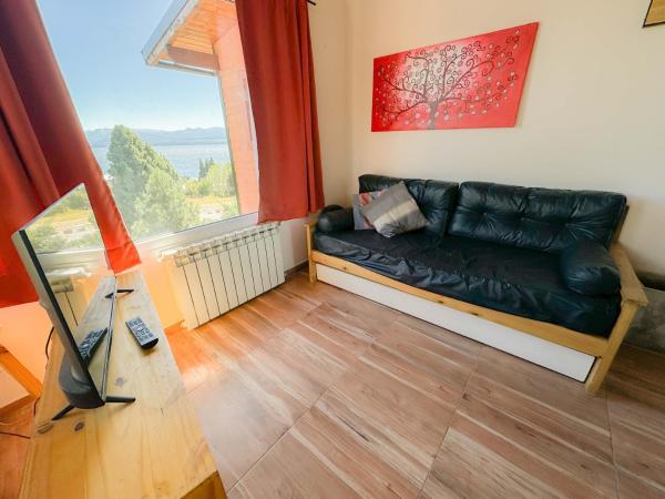 Astrolabio Hostel : photo 7 de la chambre appartement - vue sur lac