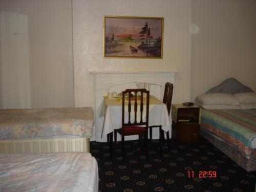 Victoria Park Hotel : photo 4 de la chambre chambre triple Économique