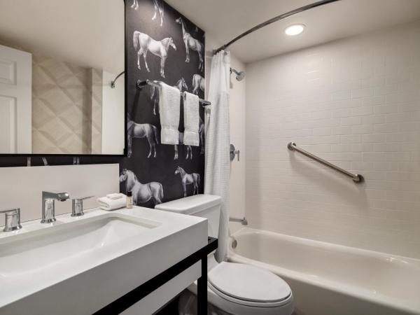 Crowne Plaza Louisville Airport Expo Ctr, an IHG Hotel : photo 3 de la chambre chambre premium