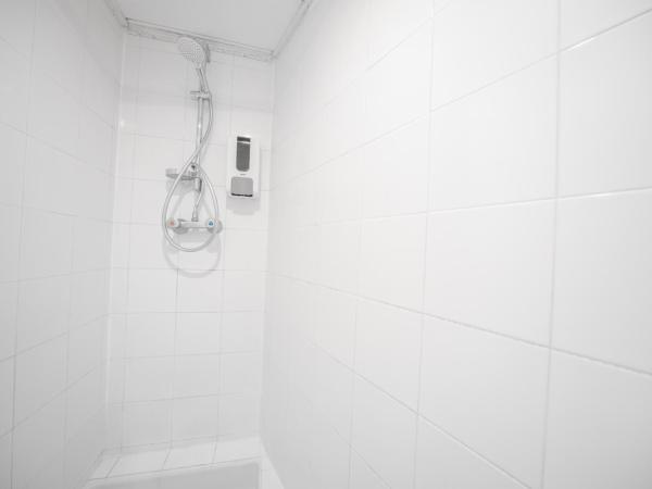 City Inn Paris : photo 7 de la chambre lit dans dortoir mixte de 4 lits