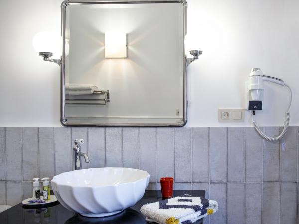 Riad Tamayourt Ocean View & piscine chauffée à 30 : photo 2 de la chambre chambre double - vue sur mer