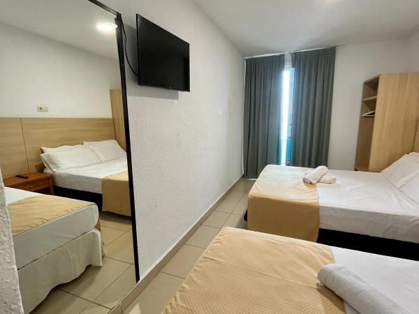 Hostal Mozaik Playa : photo 5 de la chambre chambre triple deluxe - vue sur mer