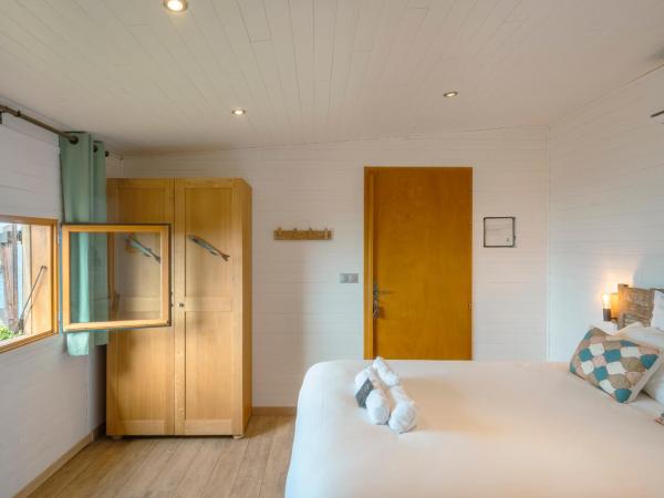 Villa Kirssis : photo 5 de la chambre chambre double - vue sur mer