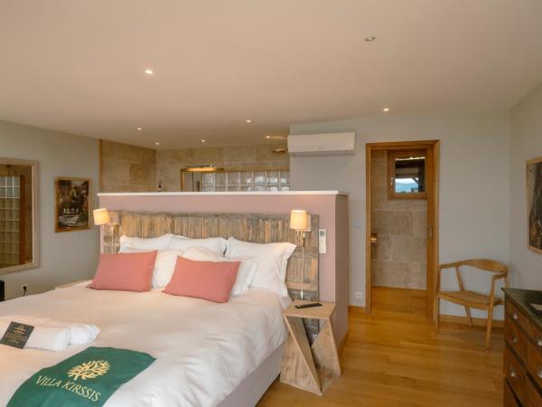 Villa Kirssis : photo 6 de la chambre chambre double deluxe avec balcon - vue sur mer