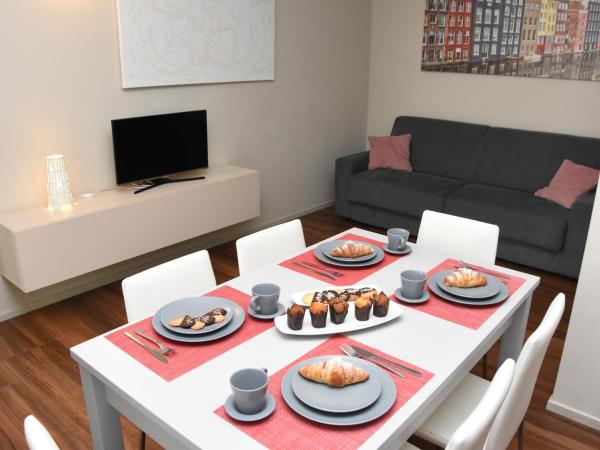 Residence Nazionale Matera : photo 9 de la chambre suite lit king-size