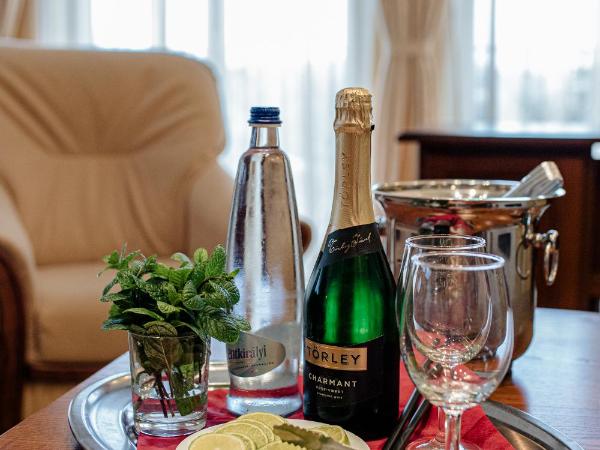 Hotel Korona Wellness, Rendezvény és Borszálloda : photo 9 de la chambre suite présidentielle pour 2 personnes