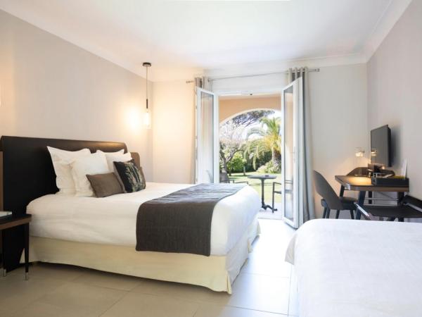 Hotel La Garbine : photo 2 de la chambre chambre triple avec terrasse