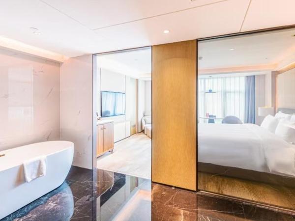 Mehood Hotel Shenzhen Baoan International Convention and Exhibition Center : photo 4 de la chambre chambre double deluxe avec baignoire