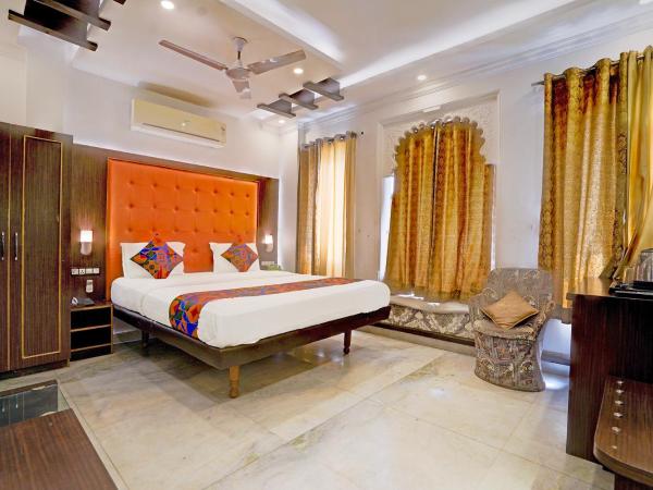 Hotel Mandiram Palace : photo 2 de la chambre suite