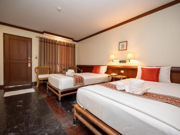 Comsaed River Kwai Resort : photo 3 de la chambre mountain view deluxe twin room