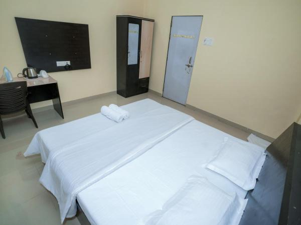 Paradise Homestay : photo 8 de la chambre  king room (non ac)