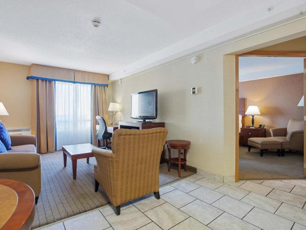 Sandman Hotel & Suites London Downtown : photo 4 de la chambre suite lit king-size exécutive