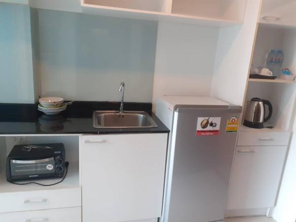 Panwa Beach Side Beachfront : photo 8 de la chambre chambre lits jumeaux deluxe