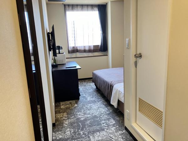 HOTEL LiVEMAX BUDGET Shinosaka : photo 2 de la chambre single room - smoking - small dog friendly