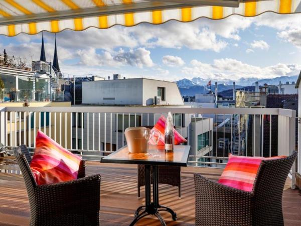 Residence zum Löwen : photo 6 de la chambre appartement 3 chambres avec balcon