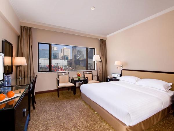 Xi'an Dajing Castle Hotel : photo 6 de la chambre chambre familiale communicante avec 2 petits-déjeuners