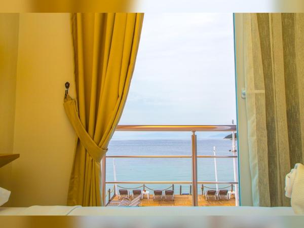 Yalım Hotel : photo 3 de la chambre chambre double - vue sur mer