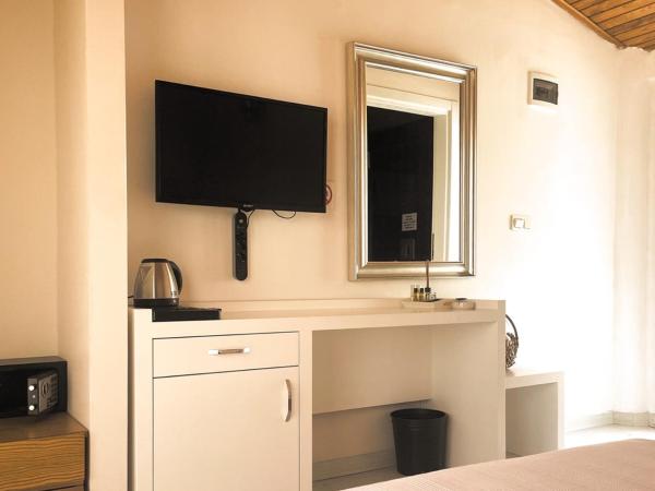 Yalım Hotel : photo 2 de la chambre chambre double - vue sur mer