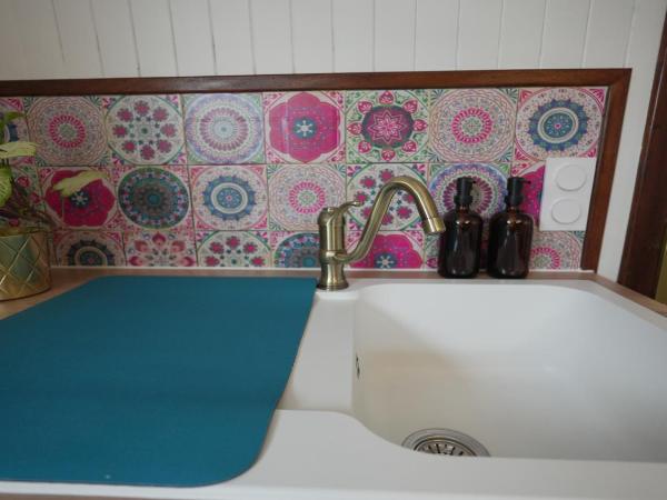 Péniche Spa Le Makara - Avignon : photo 10 de la chambre mobile home