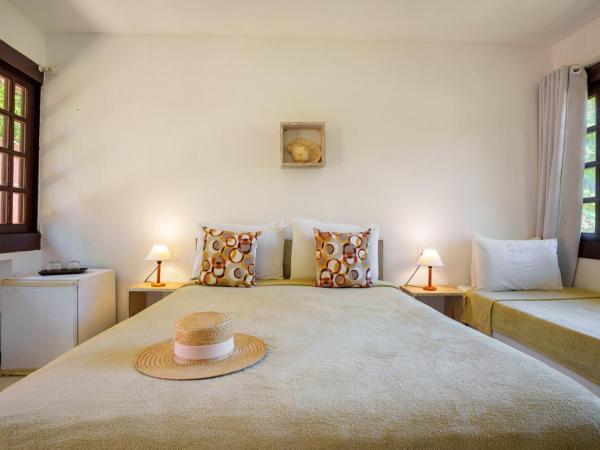 Pousada Casa Cactus Praia da Tartaruga Búzios : photo 4 de la chambre chambre triple standard