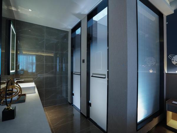 Mehood Hotel Xi'an High-tech Software New City International Conference Center : photo 4 de la chambre chambre familiale