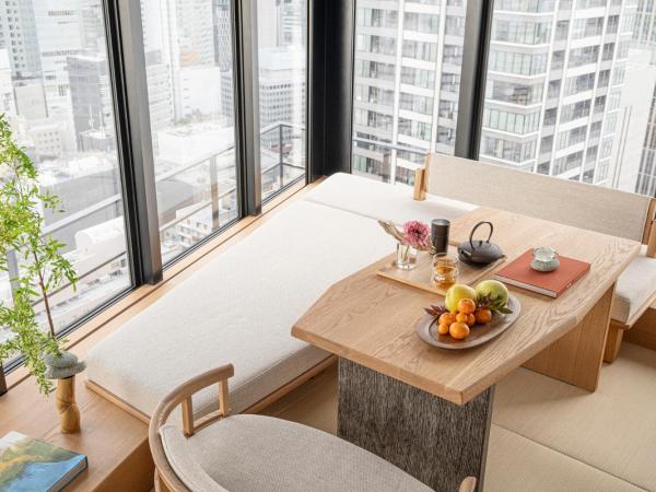 Four Seasons Hotel Osaka : photo 2 de la chambre tatami premier corner king suite